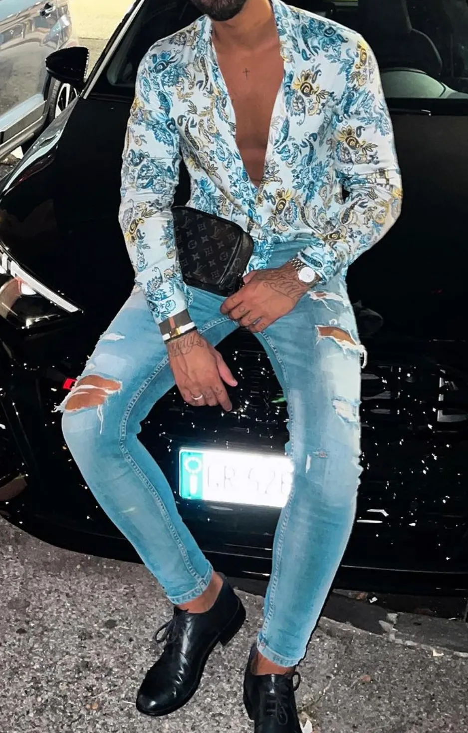 Loose casual outfit for men