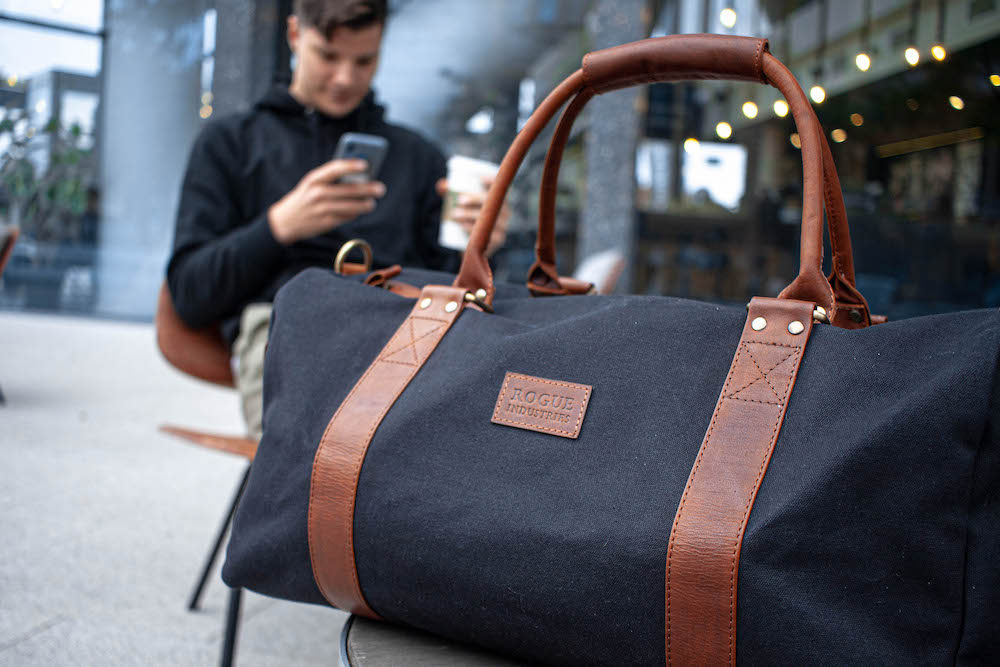 How to choose the right bag for a stylish men’s look headline